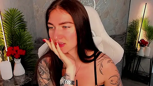 babyisperfect online show from June 15, 1:41 am