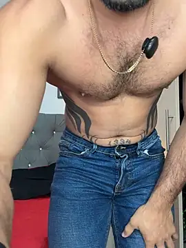 Maximiliano ford online show from December 17, 10:32 am