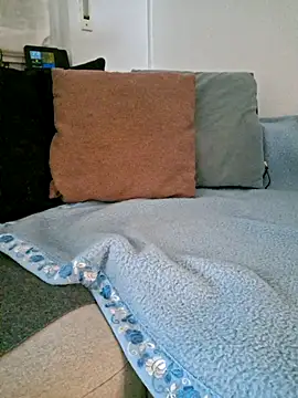 Snapshot of naturliebe chatting on March 4, 7:58 am naturliebe online show from March 4, 7:58 am