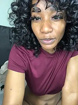 Miss  Mandy online show from May 8, 9:09 pm