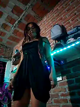 lola1701 online show from March 19, 5:52 am