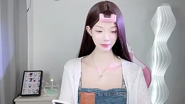 Snapshot of Gogo-888 chatting on September 17, 11:34 am Gogo-888 online show from September 17, 11:34 am