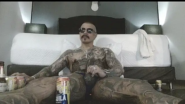 danilog515 online show from September 20, 4:13 am