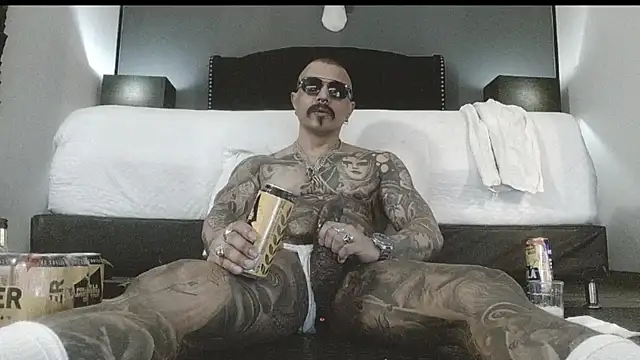 danilog515 online show from October 7, 3:47 am