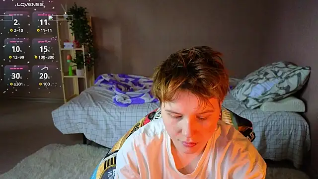 Snapshot of Tara_Lawson chatting on May 10, 2:39 am Tara Lawson online show from May 10, 2:39 am