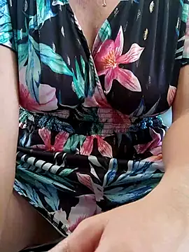 emiliemilf online show from November 6, 10:32 pm