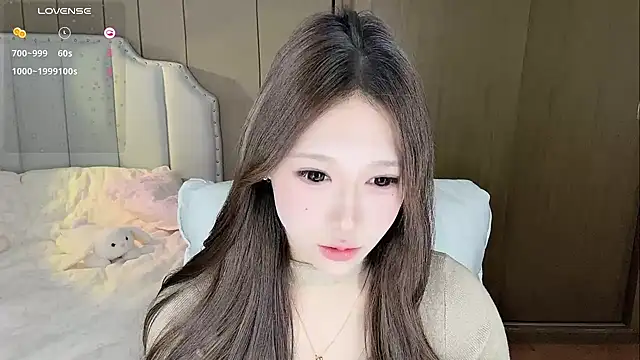 Snapshot of -monica-tina- chatting on November 30, 9:02 am -monica-tina- online show from November 30, 9:02 am