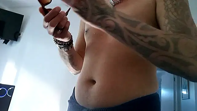 TAIZ69WORLD online show from November 5, 6:52 pm