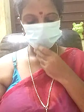 poojaa-rani online show from October 18, 5:03 pm