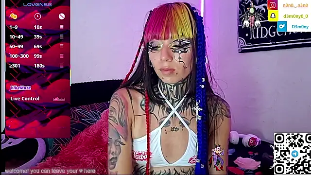 Snapshot of d3m0ny0_0 chatting on January 10, 7:15 pm d3m0ny0 0 online show from January 10, 7:15 pm