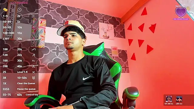 317894 online show from January 16, 11:09 pm