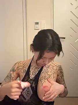 Snapshot of tangju7 chatting on February 13, 8:16 pm tangju7 online show from February 13, 8:16 pm