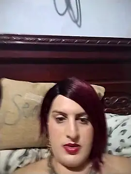 Snapshot of Britneydollch chatting on March 16, 6:20 am Britneydollch online show from March 16, 6:20 am