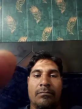 Snapshot of johnny8731 chatting on January 19, 3:16 pm johnny8731 online show from January 19, 3:16 pm