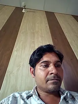 johnny8731 online show from March 12, 6:08 am