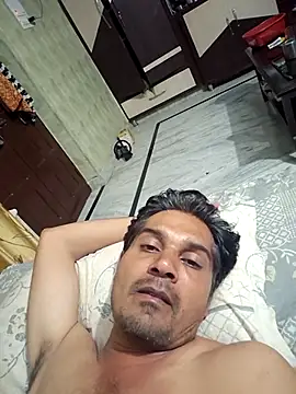 johnny8731 online show from May 8, 6:02 pm