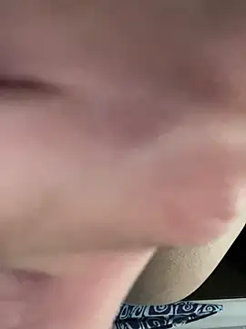 Snapshot of Mehdi0908el chatting on September 14, 2:49 pm Mehdi0908el online show from September 14, 2:49 pm