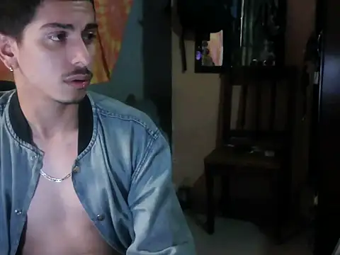 Snapshot of Y0urgodzeus chatting on September 19, 4:07 pm Y0urgodzeus online show from September 19, 4:07 pm