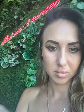 Brilliant-Splashes online show from March 21, 1:54 am