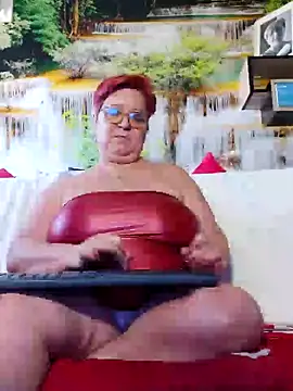 QueenPammy1 online show from January 20, 10:29 am
