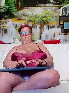 QueenPammy1 online show from January 31, 4:17 pm