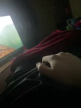 Snapshot of yves24Post chatting on February 16, 9:00 pm yves24Post online show from February 16, 9:00 pm