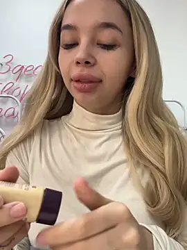 katyevance online show from February 10, 7:56 am