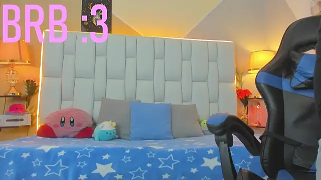 cherryboom23 online show from October 16, 7:04 pm