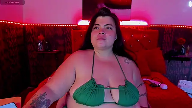 dirtyBBWplay online show from May 6, 9:42 pm