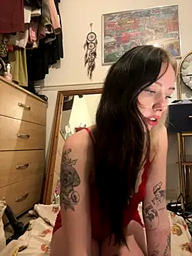 baddieinabenz online show from November 20, 10:20 pm