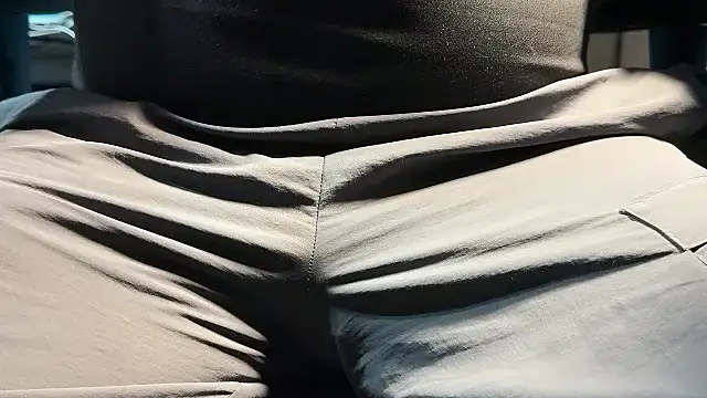 Snapshot of Max_965 chatting on January 6, 4:54 pm Max 965 online show from January 6, 4:54 pm