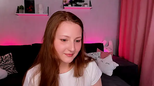 Snapshot of VelvetCherry_ chatting on March 18, 12:25 pm VelvetCherry online show from March 18, 12:25 pm