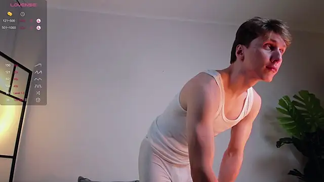 Adrian Dee online show from October 10, 2:49 pm