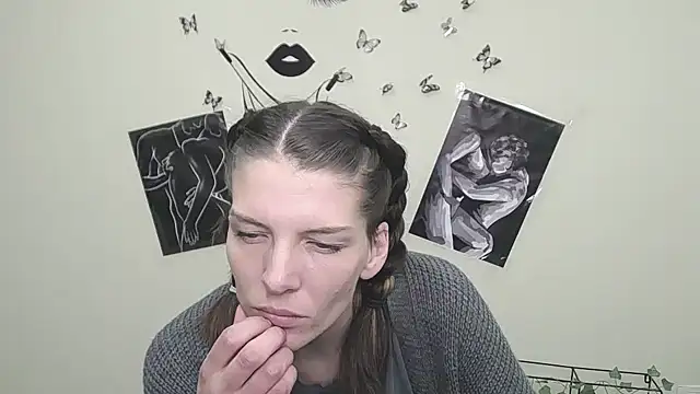 VanessaRey  online show from March 19, 10:44 am