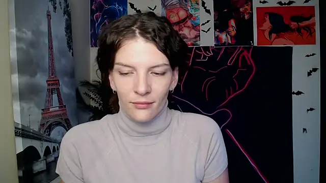 VanessaRey  online show from October 7, 6:10 am