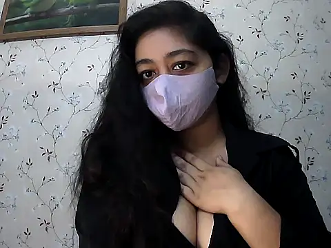 Snapshot of sonali4 chatting on October 14, 10:49 am sonali4 online show from October 14, 10:49 am