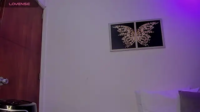 sharonscoth online show from May 14, 7:31 pm