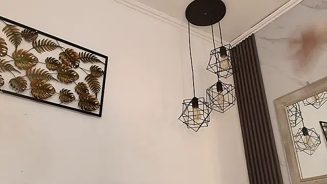 juliana luque online show from October 7, 12:02 pm