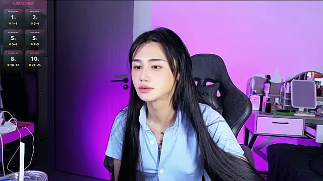 Rainbow-sweet online show from May 10, 1:16 pm
