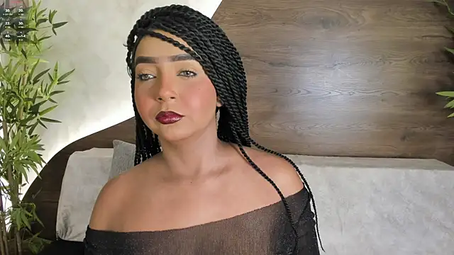 mia lacy  online show from September 29, 7:30 pm