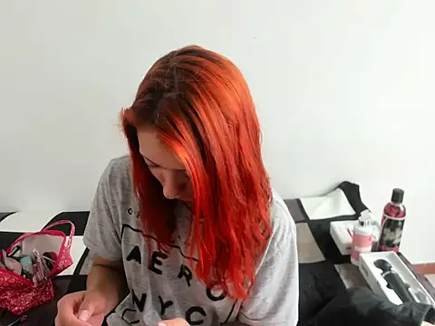 Snapshot of DulceXmile chatting on September 19, 3:45 pm DulceXmile online show from September 19, 3:45 pm