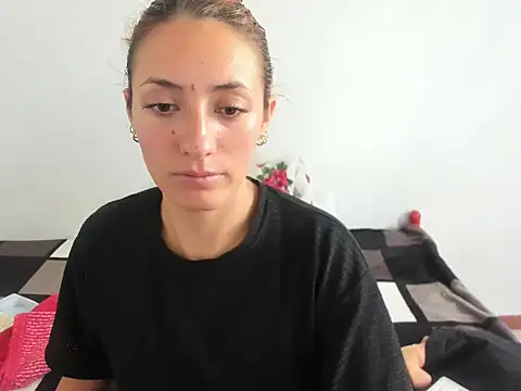 Snapshot of DulceXmile chatting on October 23, 6:17 pm DulceXmile online show from October 23, 6:17 pm