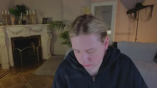 Snapshot of Jes_Solar chatting on September 25, 11:36 am Jes Solar online show from September 25, 11:36 am