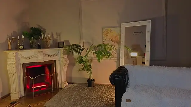 Snapshot of Jes_Solar chatting on October 18, 8:53 pm Jes Solar online show from October 18, 8:53 pm