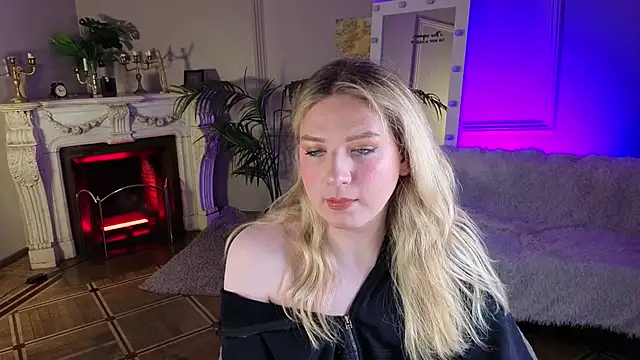 Snapshot of Jes_Solar chatting on October 24, 9:55 pm Jes Solar online show from October 24, 9:55 pm