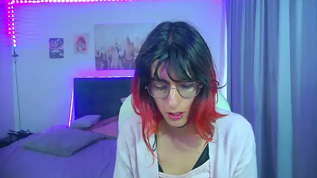 goth minerva online show from April 29, 1:37 pm