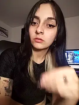 KARINNA  RAVEN online show from March 1, 1:51 am