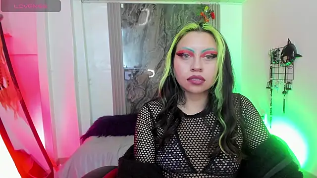 Snapshot of midory_ chatting on October 16, 3:40 am midory online show from October 16, 3:40 am