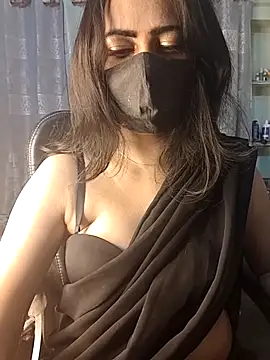 dimple1312 online show from May 6, 5:40 pm