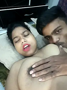 Snapshot of Mis_jay chatting on September 24, 8:23 pm Mis jay online show from September 24, 8:23 pm